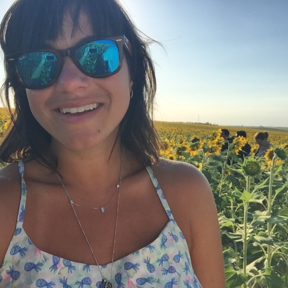 Meet your Posher, Stefanie